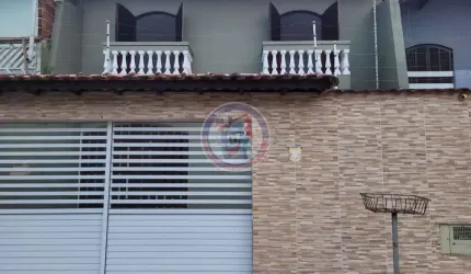 Sobrado com 3 quartos, Centro, Mongaguá - R$ 430 mil, Cod: 1186-15