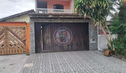 Sobrado com 4 quartos, Vera Cruz, Mongaguá - R$ 450 mil, Cod: 5027-1