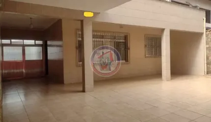 Casa com 3 dorms, Centro, Mongaguá - R$ 585 mil, Cod: 5762-3