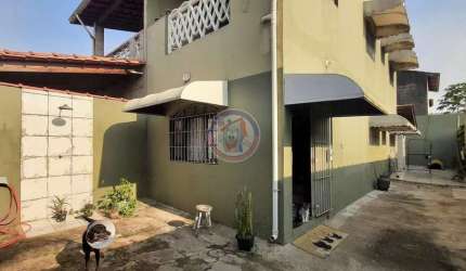 Sobrado com 3 dorms, Balneário Itaguai, Mongaguá - R$ 360 mil, Cod: 727-13