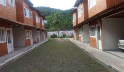 Sobrado de Condomínio com 3 quartos, Vila São Paulo, Mongaguá - R$ 320 mil, Cod: 7339-6