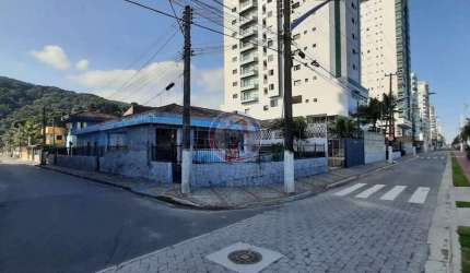 Casa com 4 quartos, Centro, Mongaguá - R$ 1.7 mi, Cod: 16400-4