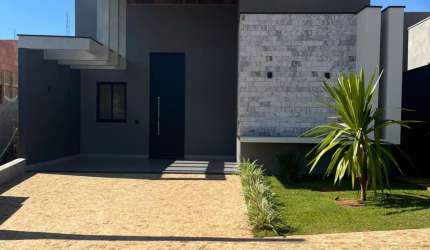 CASA 3 DORMITÓRIOS - CONDOMÍNIO QUINTA DA MATA 1