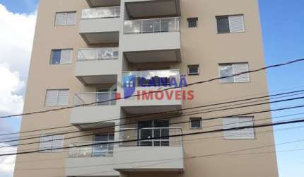 Studios 1/4 c/ armários novos &amp; prontos pra morar na região central de Uberlândia