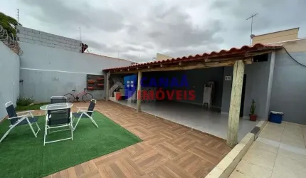 Casa 2/4, 1 suíte, lote individual no Jardim Europa