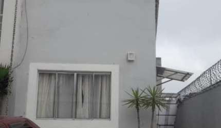 Sobrado para Venda em Itaquaquecetuba, Residencial Jasmim, 2 dormitórios, 2 banheiros, 2 vagas