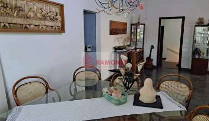Chácara em Carapicuíba a venda 4 quartos e 2 suítes, 3 Wc, 1 lavabo e 10 vagas, Carapicuíba - SP