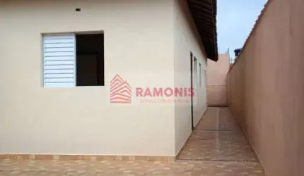 CASA EM ITANHAÉM Á VENDA COM 2 QUARTOS, 1 SUITE, 2 VAGAS, BOPIRANGA, ITANHAÉM - SP