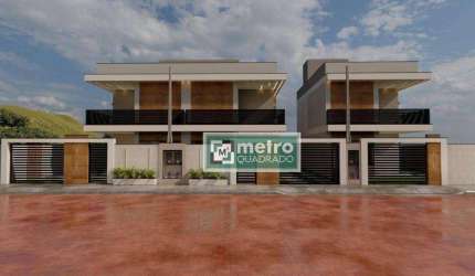 Excelente casa duplex de Alto Padrão no Bairro Recreio em Rio das Ostras/RJ à venda. Ótima localização com vista mar . Composta de 3 quartos sendo 3 s
