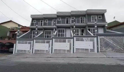 ANA IMOVEIS - VENDE-SE SOBRADO NOVO - VILA JAGUARA