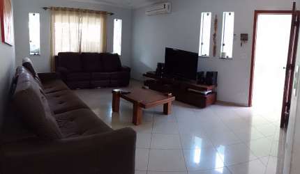 ESPAÇOSO SOBRADO  EM VILA CLARICE - PIRITUBA
