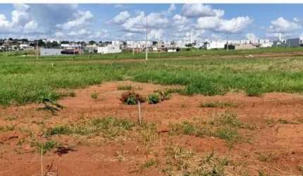 Terreno à venda no Custódio Pereira, Uberlândia  por R$ 278.000