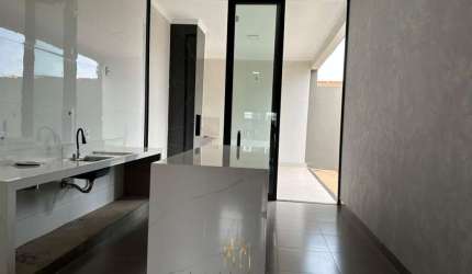 Casa com 3 quartos à venda no Loteamento Portal do Vale II, Uberlândia , 160 m2 por R$ 670.000