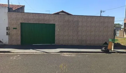 Casa com 3 quartos à venda no Jardim Holanda, Uberlândia , 150 m2 por R$ 350.000