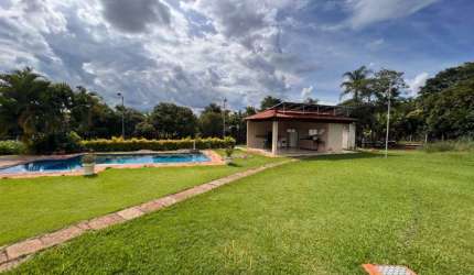Chácara / sítio com 3 quartos à venda no Morada do Sol, Uberlândia  por R$ 1.800.000