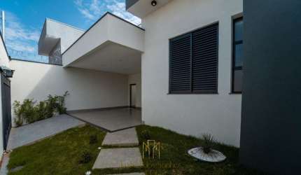 Casa com 3 quartos à venda no Aclimação, Uberlândia  por R$ 990.000