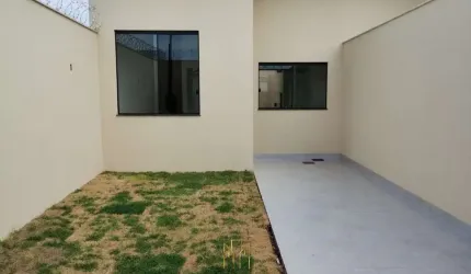 Casa com 3 quartos à venda em Laranjeiras, Uberlândia , 80 m2 por R$ 389.000