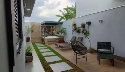 Casa com 3 quartos à venda na Cidade Jardim, Uberlândia , 160 m2 por R$ 1.250.000