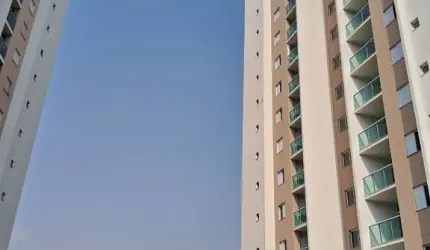 Apartamento à venda em Uberlândia-MG, bairro Tubalina: 2 quartos, 1 suíte, 2 salas, 2 banheiros, 2 vagas de garagem, 70m².
