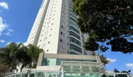 Apartamento à venda no Centro de Uberlândia-MG: 3 quartos, 3 suítes, 4 banheiros, 3 vagas de garagem, 114 m² de área.