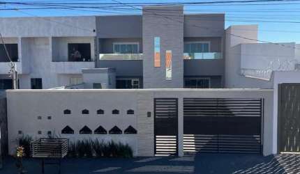 Apartamento à venda em Uberlândia-MG, bairro Shopping Park! 2 quartos, 1 suíte, 2 banheiros, 67 m² de área!