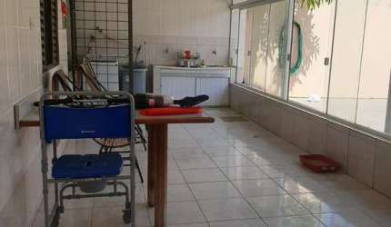 Imóvel Imperdível: Casa à venda em Uberlândia-MG, Bairro Mansour, 3 quartos, 1 suíte, 2 vagas de garagem!