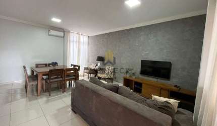 Casa em Condomínio com 3 dormitórios, 1 suíte