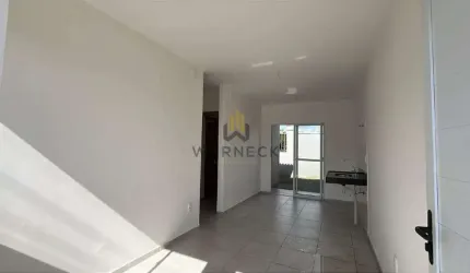 CASA EM CONDOMINIO