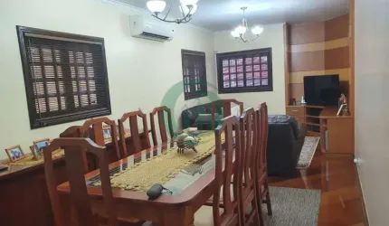 Lindo sobrado na Vila Floresta