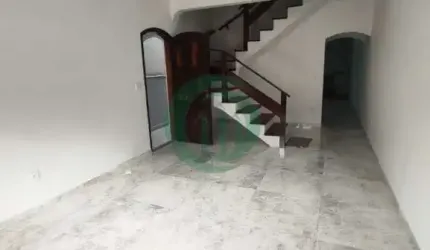 Sobrado à venda no Jardim Las Vegas, Santo André.