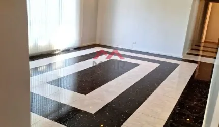 APARTAMENTO ENORME NO MERCES