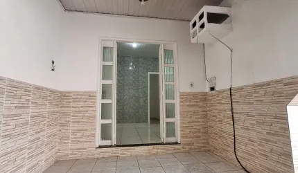 Casa em Residencial no Pq Dez a Venda