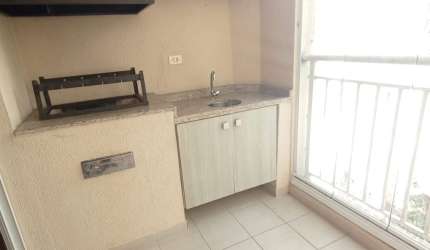Amplo apartamento na Cursino