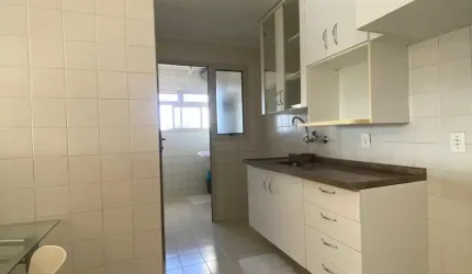 Apartamento perto da estação de metro
