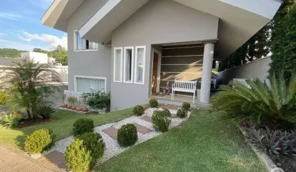 Casa no Golden Park na Itoupava Central!