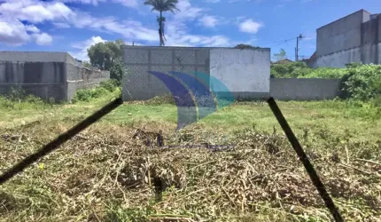 COD 813- VENDA- Terreno Plano, Vila do Peró- Cabo Frio