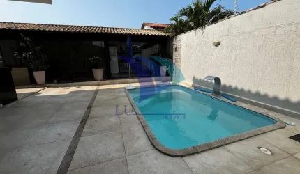 COD 1356 - Vendo Casa Maravilhosa em Condomínio Completo - 4 Quartos (1 Suíte)