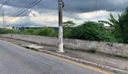 Área à venda no  miolo do Centro de Cotia , 8000 m² por R$ 8.000.000 - Centro (Cotia)