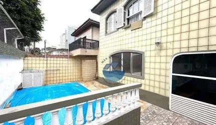 Casa Estilo Sobrado à Venda com 3 Quartos, 160m² - Bairro Aparecida, Santos