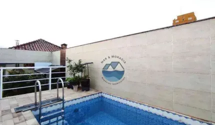 Linda Casa Triplex à Venda - 3 Quartos, 2 Suítes - Embaré, Santos