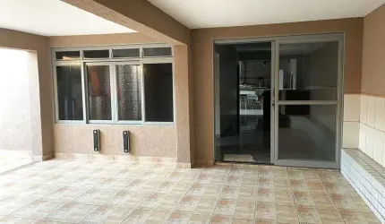 Casa com 3 dormitórios à venda, 156 m² por R$ 320.000,00 - Jardim Brasil - São Simão/SP