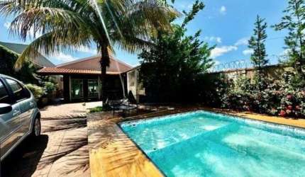 Casa com 4 dormitórios à venda, 236 m² por R$ 750.000 - Jardim Cadacaam - Ribeirão Preto/SP