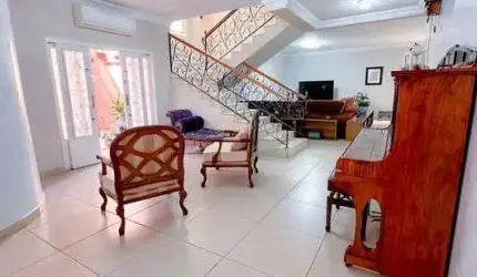 Casa com 4 dormitórios à venda, 250 m² por R$ 1.300.000,00 - Jardim São Luiz - Ribeirão Preto/SP