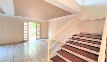 Casa com 3 dormitórios à venda, 226 m² por R$ 790.000,00 - Condomínio Villa Real - Ribeirão Preto/SP