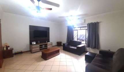 Casa com 3 dormitórios à venda, 237 m² por R$ 700.000,00 - Parque dos Bandeirantes - Ribeirão Preto/SP