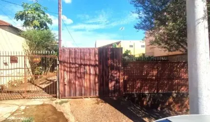 Casa com 2 dormitórios à venda, 258 m² por R$ 790.000,00 - Bonfim Paulista - Centro - Ribeirão Preto/SP