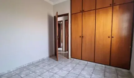 Casa com 3 dormitórios à venda, 149 m² por R$ 370.000,00 - Planalto Verde - Ribeirão Preto/SP