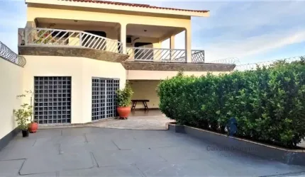 Casa com 3 dormitórios à venda, 270 m² por R$ 1.000.000,00 - Jardim São Luiz - Ribeirão Preto/SP