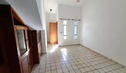 Casa com 3 dormitórios, 232 m² - venda por R$ 750.000 ou aluguel por R$ 4.086/mês - Jardim Califórnia - Ribeirão Preto/SP