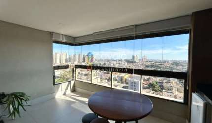 Apartamento de 97m², com 2 quartos, disponível para locação no Jardim Irajá, em Ribeirão Preto (SP).